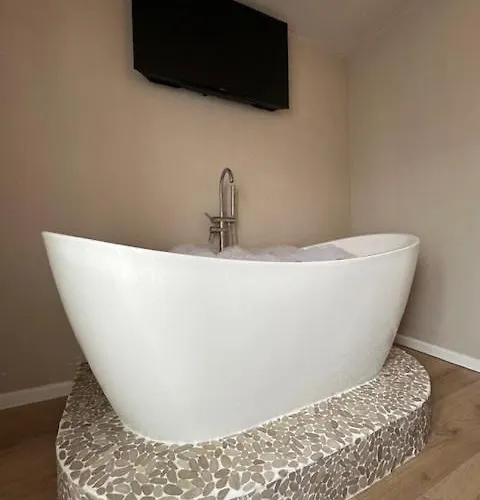 Appartement Romantic Jacuzzi In The Center *